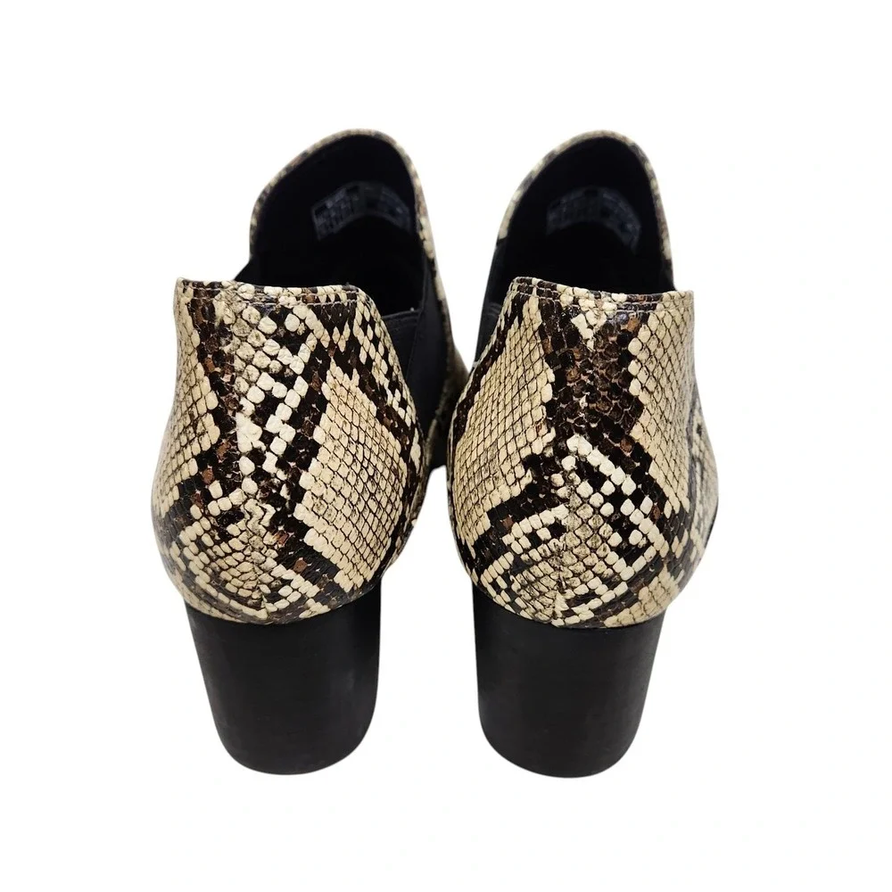 VIONIC Belmont Boots Womens 10 W Beige Snake Print Chelsea Ankle Booties